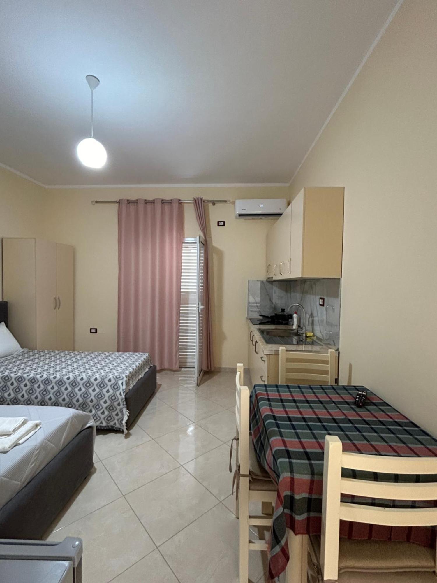 Rest House Wlora Zewnętrze zdjęcie
